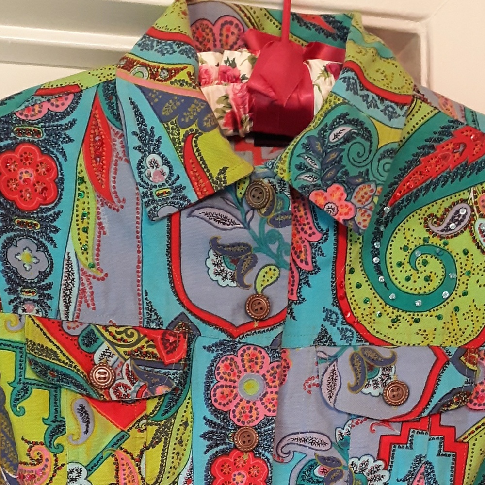 COLORFUL HIPPIE/BOHO/ FESTIVAL/ STATEMENT JACKET